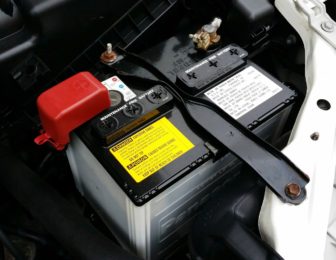 Jak nabíjet autobaterii