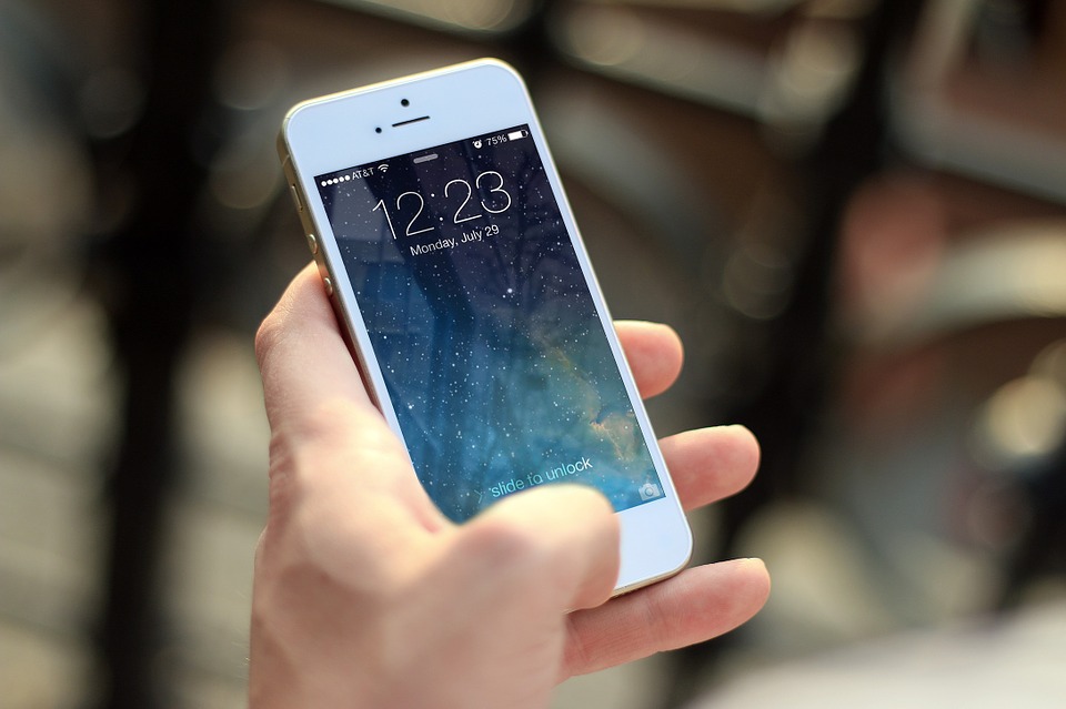 Jak platit mobilem s Google Pay, Apple Pay, Twisto či Revolut