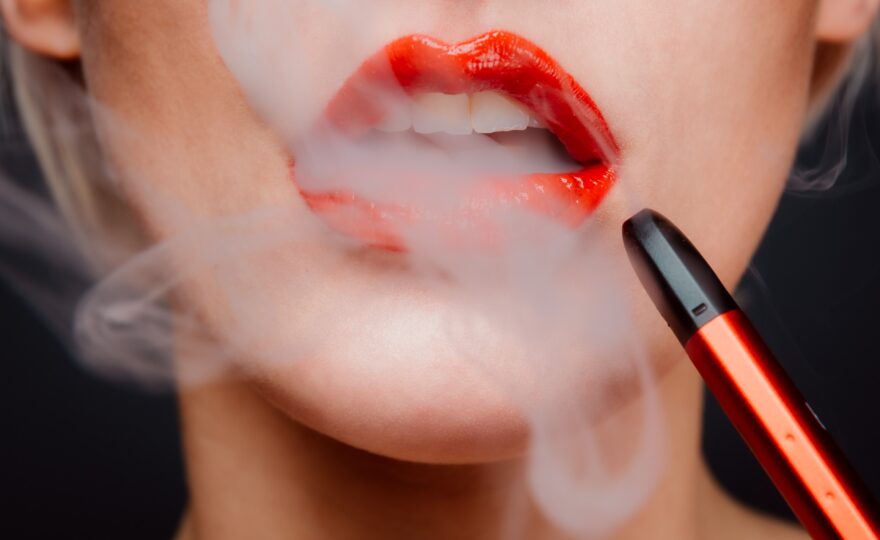 Odhoďte cigarety jednou provždy a objevte zdravější alternativu
