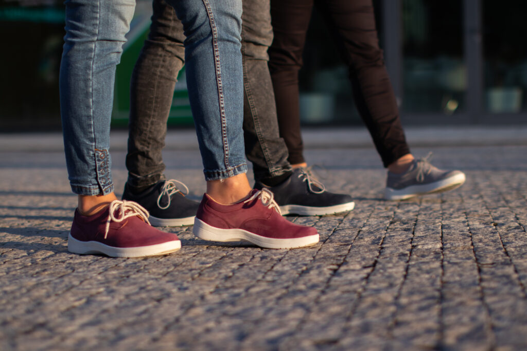7 tipů, jak si vybrat správnou obuv pro každodenní nošení